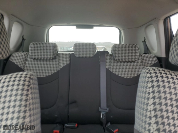 2010 Kia Soul ! with VIN KNDJT2A21A7119143, listed as a Copart auction lot 45126855 with 134,082 mi miles and Salvage Title. Bid and sale history available at carsss.com. Image 10.