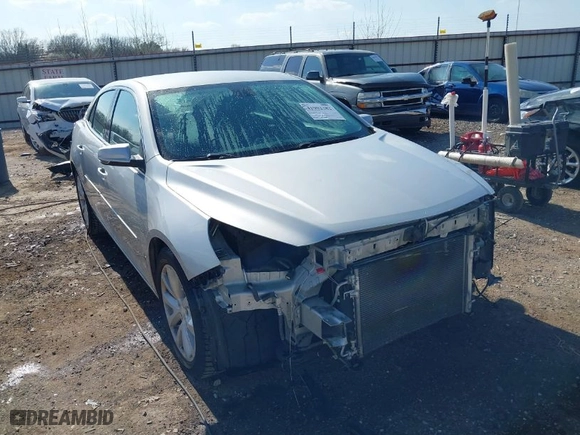 2014 Chevrolet Malibu LT with VIN 1G11E5SL1EF221243, listed as a IAAI auction lot 41902382 with 145,698 mi miles. Bid and sale history available at carsss.com. Image 1.
