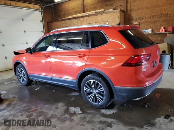 2018 Volkswagen Tiguan SEL with VIN 3VV2B7AXXJM220365, listed as a Copart auction lot 60486055 with 92,006 mi miles and Salvage title. Bid and sale history available at DreamBid. Image 2.
