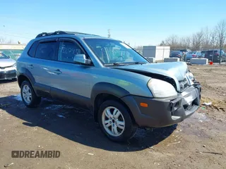 2007 Hyundai Tucson SE with VIN KM8JN72D07U492574, listed as a IAAI auction lot 41810743 with 234,267 mi miles and . Bid and sale history available at DreamBid. Image 1.