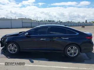 2018 Hyundai Sonata SEL with VIN 5NPE34AFXJH666455, listed as a IAAI auction lot 41939513 with 119,290 mi miles and . Bid and sale history available at carsss.com. Image 15.
