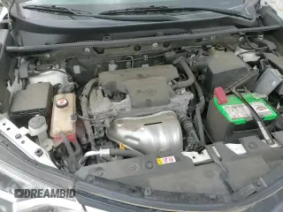 2018 Toyota RAV4 LE z VIN JTMBFREV4JD250125, wystawiony jako Copart lot #70046365 z przebiegiem 63 909 mil mil oraz Szkoda całkowita • Salvage title. Historia ofert i sprzedaży dostępna na DreamBid. Obrazek 14.