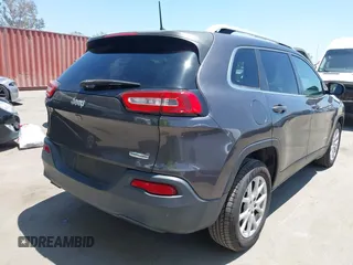 2017 Jeep Cherokee Latitude с VIN 1C4PJLCB7HW668140, выставлен на аукционе IAAI как лот 42719312 с пробегом 96 792 миль миль и . История ставок и продаж доступна на DreamBid. Изображение 4.