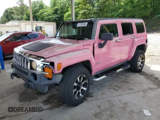 2006 Hummer H3 z VIN 5GTDN136268207193, wystawiony jako Copart lot #57705195 z przebiegiem 150 051 mil mil oraz Tytuł czysty. Historia ofert i sprzedaży dostępna na DreamBid. Obrazek 1.