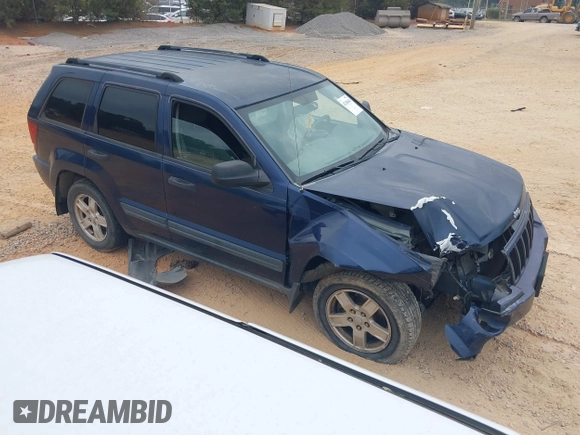 2005 Jeep Grand Cherokee Laredo with VIN 1J4GS48K45C510826, listed as a IAAI auction lot 42100641 with 250,717 mi miles and . Bid and sale history available at DreamBid. Image 1.