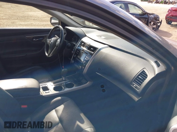 2015 Nissan Altima S with VIN 1N4AL3AP6FN354759, listed as a IAAI auction lot 40531642 with 55,905 mi miles and . Bid and sale history available at DreamBid. Image 5.