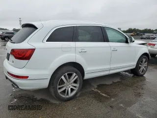 2014 Audi Q7 Premium Plus z VIN WA1LMAFE7ED007998, wystawiony jako Copart lot #65349044 z przebiegiem Nie podano mil oraz Nie do naprawy • Non repairable. Historia ofert i sprzedaży dostępna na DreamBid. Obrazek 3.