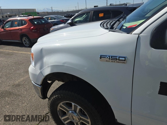 2008 Ford F-150 XLT z VIN 1FTPW14V38FA76863, wystawiony jako IAAI lot #42610373 z przebiegiem 178 671 mil mil oraz . Historia ofert i sprzedaży dostępna na DreamBid. Obrazek 5.