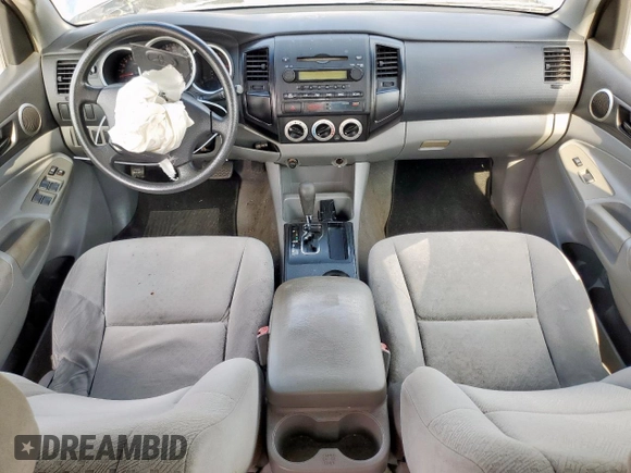 2006 Toyota Tacoma PreRunner z VIN 5TEJU62N56Z279734, wystawiony jako Copart lot #57631265 z przebiegiem 151 195 mil mil oraz Szkoda całkowita • Salvage title. Historia ofert i sprzedaży dostępna na DreamBid. Obrazek 8.