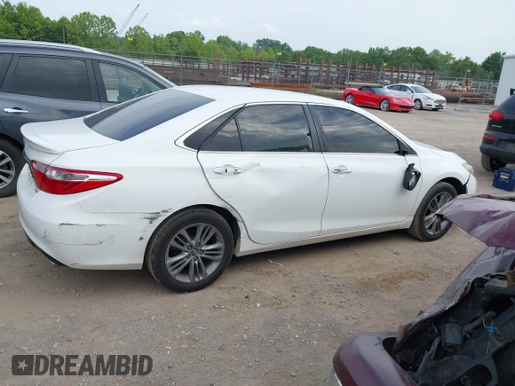 2017 Toyota Camry XLE z VIN 4T1BF1FK2HU712337, wystawiony jako IAAI lot #42389428 z przebiegiem 186 915 mil mil oraz . Historia ofert i sprzedaży dostępna na DreamBid. Obrazek 13.