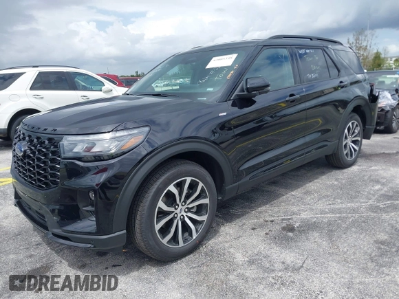 2025 Ford Explorer ST-Line with VIN 1FMUK8KH5SGB57204, listed as a IAAI auction lot 42005348 with 2,150 mi miles. Bid and sale history available at carsss.com. Image 2.