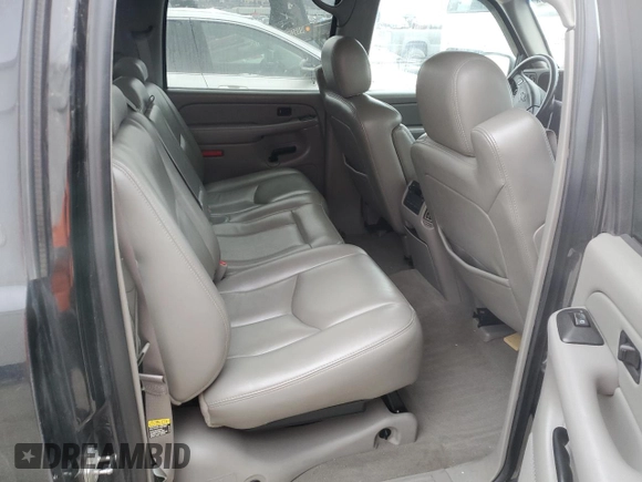 2006 Chevrolet Avalanche Z71 with VIN 3GNEK12Z46G189202, listed as a Copart auction lot 87802725 with 203,812 mi miles and Salvage Title. Bid and sale history available at carsss.com. Image 11.