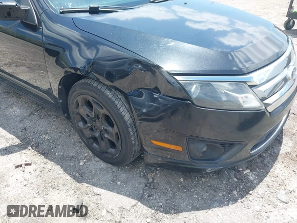 2011 Ford Fusion SE with VIN 3FAHP0HA7BR203021, listed as a IAAI auction lot 42046472 with 155,293 mi miles. Bid and sale history available at carsss.com. Image 6.