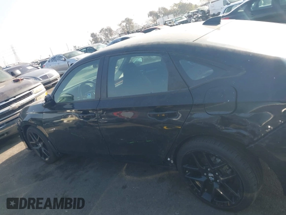 2024 Honda Civic Si z VIN 2HGFE1E54RH470452, wystawiony jako IAAI lot #41146132 z przebiegiem 18 620 mil mil oraz . Historia ofert i sprzedaży dostępna na DreamBid. Obrazek 14.