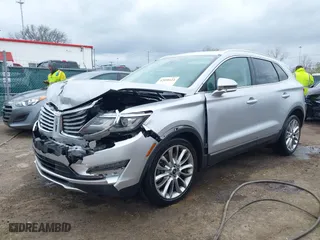 2015 Lincoln MKC with VIN 5LMCJ1A94FUJ37188, listed as a IAAI auction lot 42034123 with 139,261 mi miles. Bid and sale history available at carsss.com. Image 17.