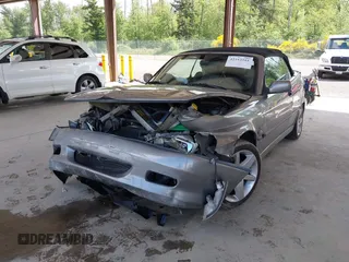2003 Saab 9-3 SE z VIN YS3DF78K537002152, wystawiony jako IAAI lot #42313161 z przebiegiem 155 295 mil mil oraz . Historia ofert i sprzedaży dostępna na DreamBid. Obrazek 6.