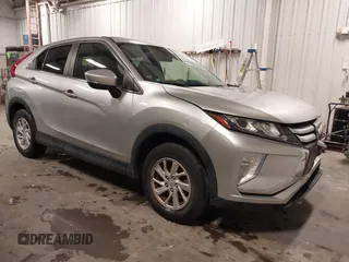 2019 Mitsubishi Eclipse Cross ES z VIN JA4AS3AA4KZ040260, wystawiony jako IAAI lot #40939335 z przebiegiem 118 135 mil mil oraz . Historia ofert i sprzedaży dostępna na DreamBid. Obrazek 1.