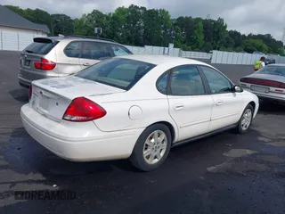 2007 Ford Taurus SE with VIN 1FAFP53U07A115368, listed as a IAAI auction lot 42290697 with 206,884 mi miles and . Bid and sale history available at DreamBid. Image 4.