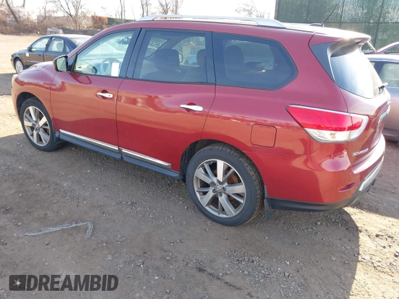 2013 Nissan Pathfinder SV with VIN 5N1AR2MM2DC612509, listed as a IAAI auction lot 40997193 with 999,999 mi miles. Bid and sale history available at carsss.com. Image 3.