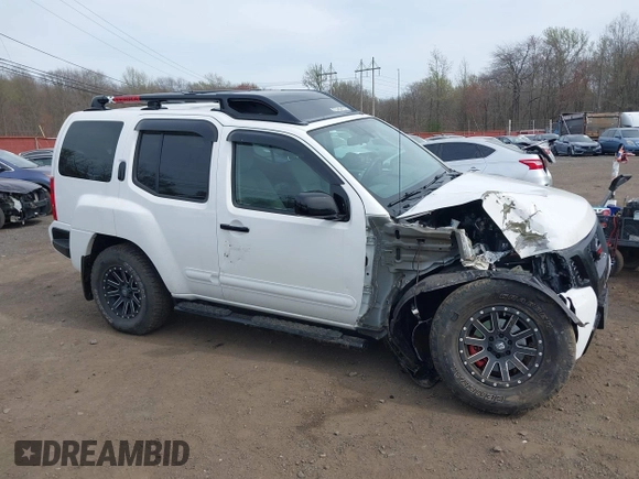 2011 Nissan Xterra S z VIN 5N1AN0NW6BC502933, wystawiony jako IAAI lot #42070018 z przebiegiem 97 988 mil mil oraz . Historia ofert i sprzedaży dostępna na DreamBid. Obrazek 13.