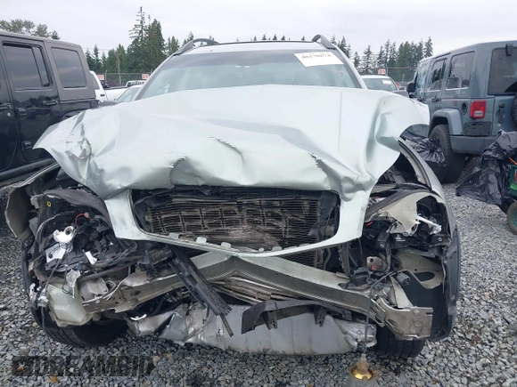 2004 Volvo XC90 with VIN YV1CM91H541109221, listed as a IAAI auction lot 40170874 with 154,649 mi miles and . Bid and sale history available at DreamBid. Image 13.