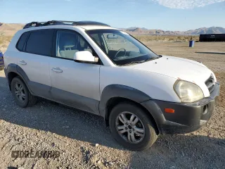2008 Hyundai Tucson SE with VIN KM8JN12D38U902508, listed as a Copart auction lot 66384224 with 236,827 mi miles and Clean Title. Bid and sale history available at carsss.com. Image 4.