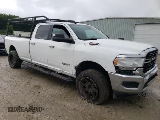 2019 Ram 2500 Big Horn with VIN 3C6UR5JL7KG529979, listed as a Copart auction lot 71635044 with 227,547 mi miles and Salvage Title. Bid and sale history available at carsss.com. Image 4.