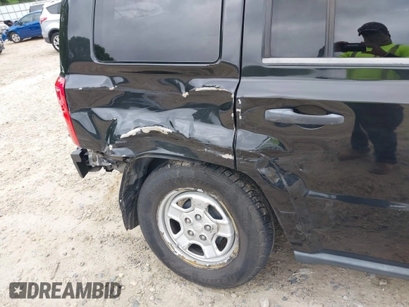 2008 Jeep Patriot Sport with VIN 1J8FT28W48D772388, listed as a IAAI auction lot 42141998 with 190,229 mi miles and . Bid and sale history available at DreamBid. Image 6.