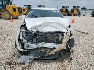 2018 Cadillac XT5 FWD with VIN 1GYKNARS8JZ161546, listed as a Copart auction lot 59213935 with 164,733 mi miles and Salvage title. Bid and sale history available at DreamBid. Image 5.