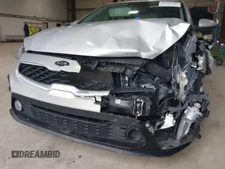 2019 Kia Forte LXS with VIN 3KPF24AD4KE044932, listed as a IAAI auction lot 42361743 with 85,783 mi miles and . Bid and sale history available at DreamBid. Image 6.