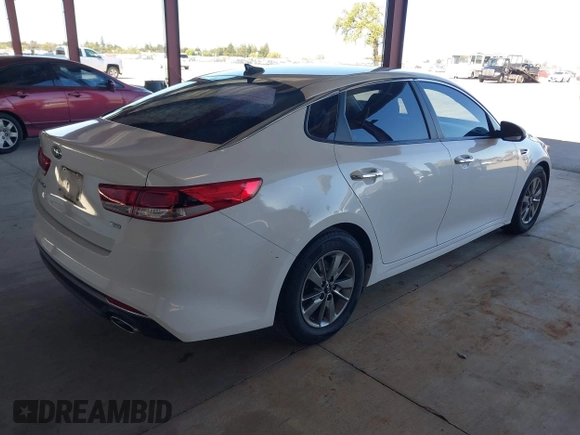 2016 Kia Optima LX Turbo with VIN 5XXGT4L19GG043570, listed as a IAAI auction lot 41837500 with 160,231 mi miles. Bid and sale history available at carsss.com. Image 4.