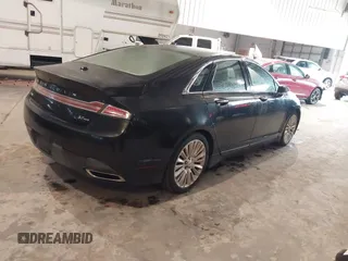 2013 Lincoln MKZ with VIN 3LN6L2JK6DR811848, listed as a IAAI auction lot 42246185 with Not provided miles and . Bid and sale history available at DreamBid. Image 4.
