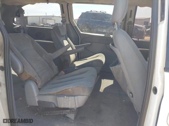 2006 Chrysler Town & Country LWB LX with VIN 2A4GP44RX6R799790, listed as a IAAI auction lot 41890709 with 151,443 mi miles. Bid and sale history available at carsss.com. Image 8.