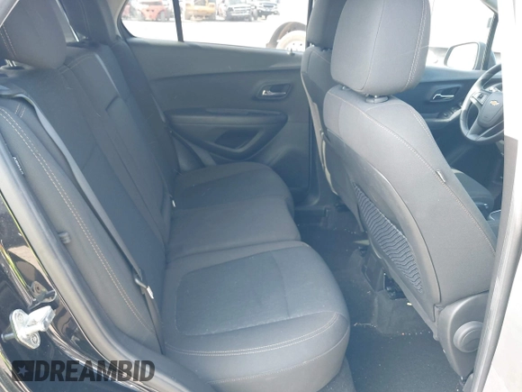 2020 Chevrolet Trax LS with VIN KL7CJKSB7LB086840, listed as a IAAI auction lot 41911240 with 36,894 mi miles. Bid and sale history available at carsss.com. Image 8.