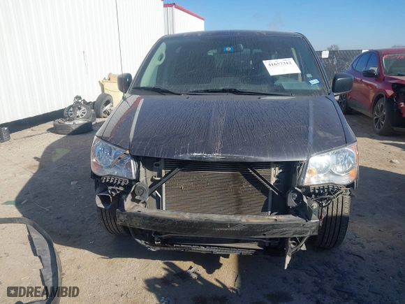 2018 Dodge Grand Caravan SE with VIN 2C4RDGBG3JR348560, listed as a IAAI auction lot 41657312 with 135,007 mi miles. Bid and sale history available at carsss.com. Image 12.
