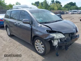 2014 Toyota Sienna Limited with VIN 5TDDK3DC6ES092916, listed as a IAAI auction lot 42808035 with 159,433 mi miles and . Bid and sale history available at DreamBid. Image 1.