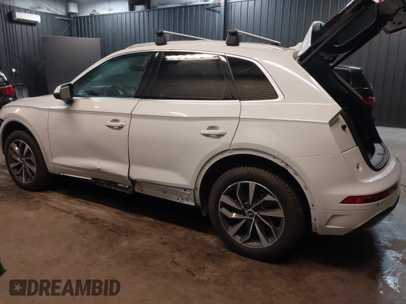 2021 Audi Q5 Premium Plus with VIN WA1BAAFY0M2110401, listed as a IAAI auction lot 42525489 with 50,080 mi miles and . Bid and sale history available at DreamBid. Image 3.