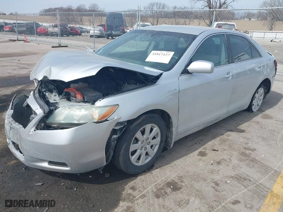 2007 Toyota Camry Hybrid with VIN 4T1BB46K07U017446, listed as a IAAI auction lot 41817127 with 226,068 mi miles. Bid and sale history available at carsss.com. Image 2.