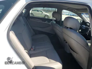 2016 Hyundai Genesis 3.8L z VIN KMHGN4JE9GU117351, wystawiony jako Copart lot #52179085 z przebiegiem 121 280 mil mil oraz Szkody całkowita. Historia ofert i sprzedaży dostępna na DreamBid. Obrazek 10.