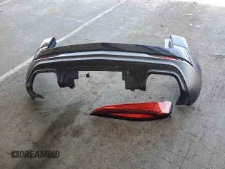 2022 Cadillac XT4 FWD Luxury с VIN 1GYAZAR40NF120224, выставлен на аукционе Copart как лот 61100285 с пробегом 35 260 миль миль и Списание • Salvage title. История ставок и продаж доступна на DreamBid. Изображение 12.