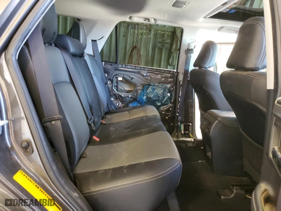 2020 Toyota 4Runner SR5 with VIN JTEBU5JR0L5768961, listed as a Copart auction lot 48237465 with 90,448 mi miles and Salvage Title. Bid and sale history available at carsss.com. Image 11.