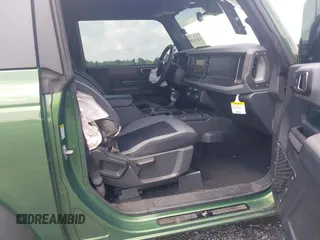 2022 Ford Bronco with VIN 1FMDE5AP3NLB62959, listed as a IAAI auction lot 42636180 with 33,827 mi miles and . Bid and sale history available at DreamBid. Image 5.
