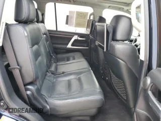 2016 Toyota Land Cruiser z VIN JTMCY7AJ3G4044079, wystawiony jako Copart lot #86198244 z przebiegiem 137 354 mil mil oraz Czysty tytuł • Clean title. Historia ofert i sprzedaży dostępna na DreamBid. Obrazek 11.