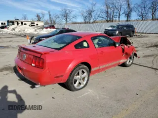 2008 Ford Mustang Deluxe with VIN 1ZVHT80N385174113, listed as a Copart auction lot 88776885 with Not provided miles and Salvage title. Bid and sale history available at DreamBid. Image 3.