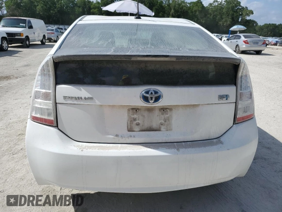 2010 Toyota Prius Four with VIN JTDKN3DU2A1068983, listed as a Copart auction lot 54978015 with 207,686 mi miles and Clean Title. Bid and sale history available at DreamBid. Image 6.