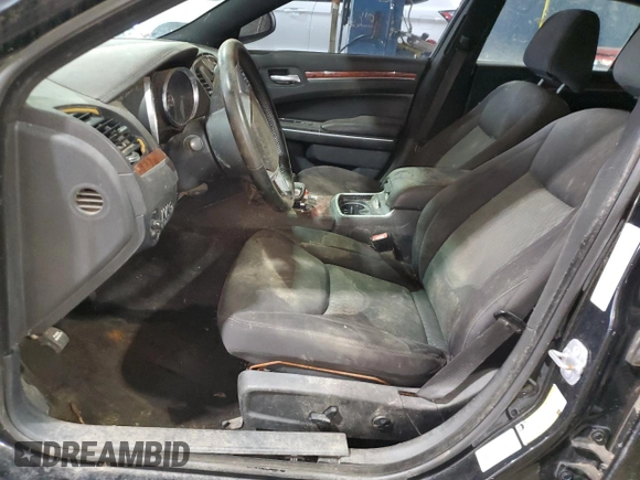 2014 Chrysler 300 with VIN 2C3CCAAG6EH264935, listed as a Copart auction lot 51465065 with 0 mi miles and Clean Title. Bid and sale history available at carsss.com. Image 7.