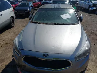 2014 Kia Cadenza Premium with VIN KNALN4D79E5141721, listed as a IAAI auction lot 41749662 with Not Provided miles. Bid and sale history available at carsss.com. Image 6.