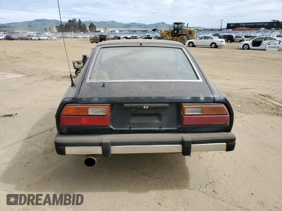 1981 Datsun 280ZX z VIN JN1HZ04S8BX265704, wystawiony jako Copart lot #49279325 z przebiegiem 251 218 mil mil oraz Tytuł czysty. Historia ofert i sprzedaży dostępna na DreamBid. Obrazek 6.