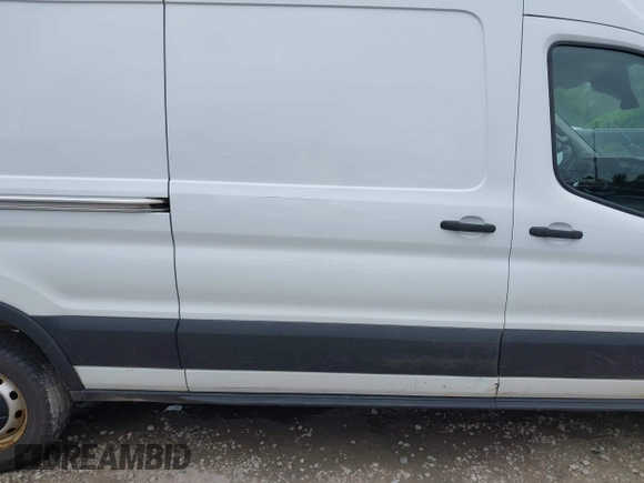 2020 Ford Transit Cargo with VIN 1FTBR3X83LKB51984, listed as a IAAI auction lot 42567147 with 209,178 mi miles and . Bid and sale history available at DreamBid. Image 8.