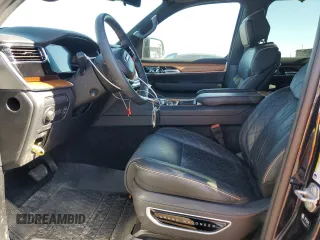 2024 Jeep Grand Wagoneer Series III с VIN 1C4SJSGP4RS186356, выставлен на аукционе Copart как лот 57204115 с пробегом 13 811 миль миль и Чистый • Clean title. История ставок и продаж доступна на DreamBid. Изображение 7.